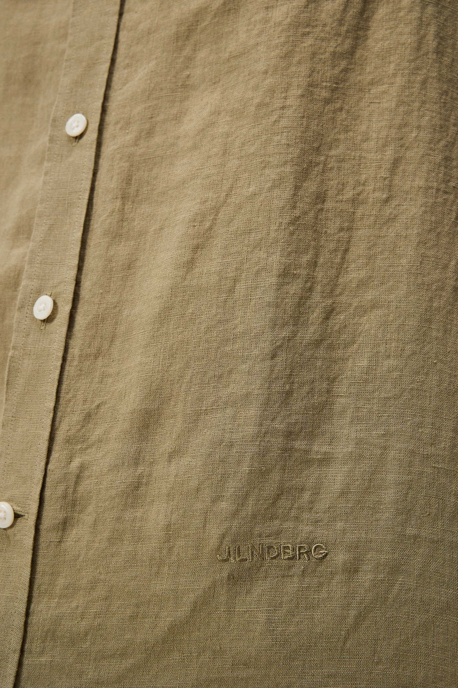Clean Linen Slim Shirt / Aloe