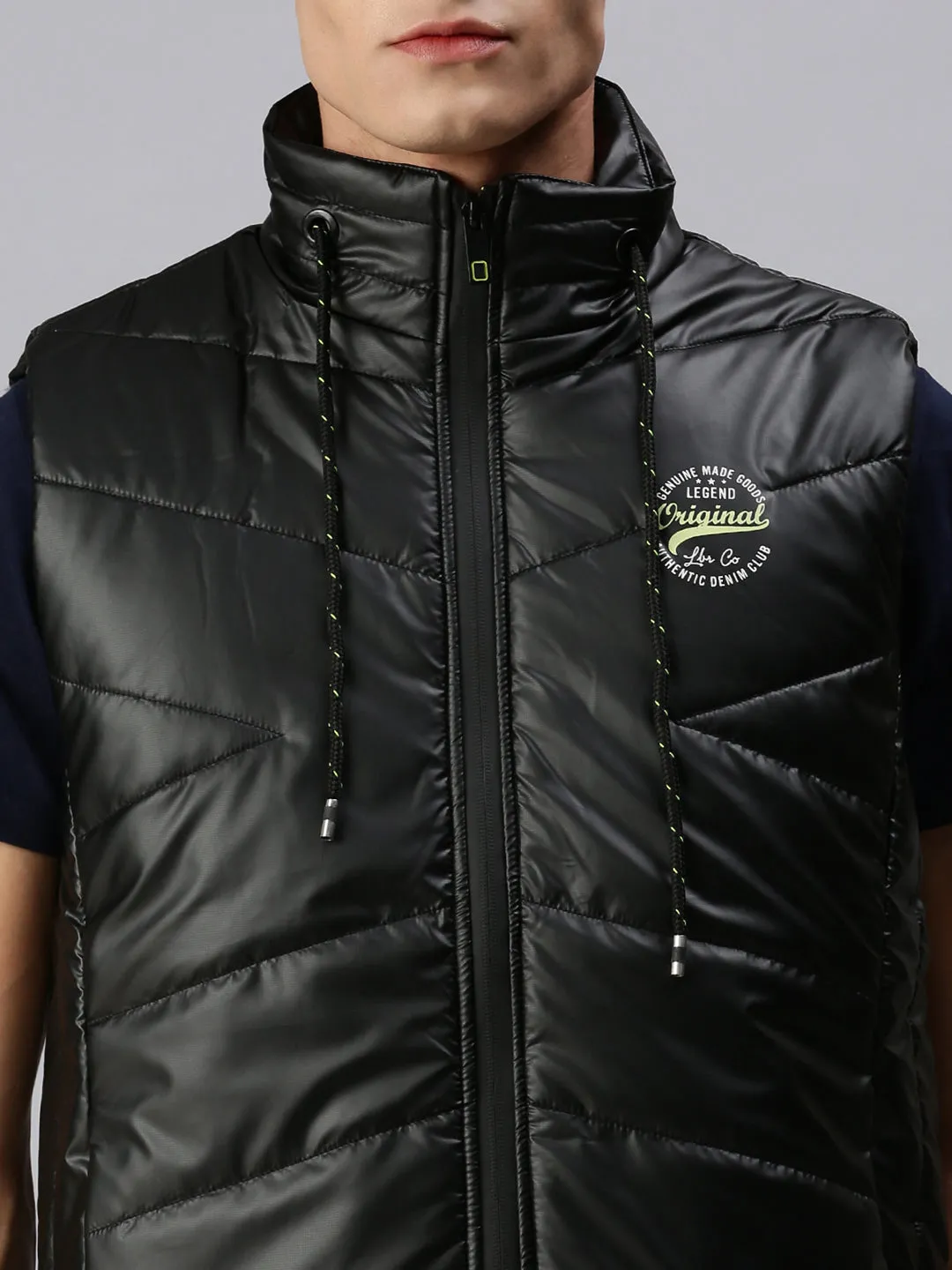 Men Black Lightweight Crop Bomber Jacket