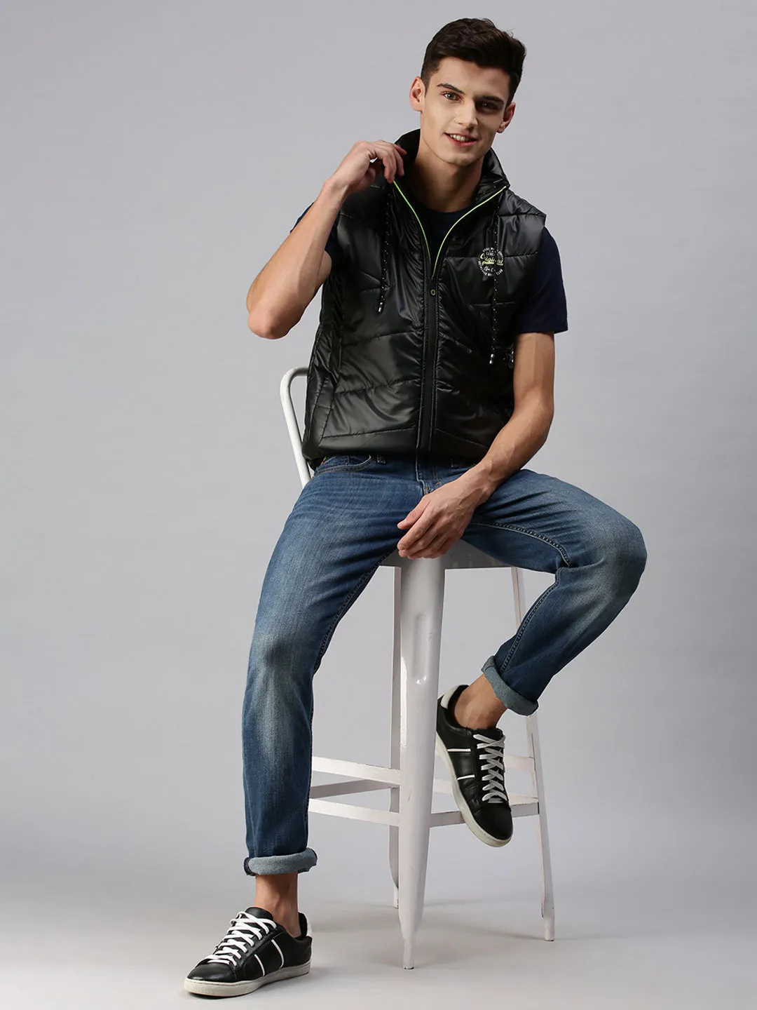 Men Black Lightweight Crop Bomber Jacket